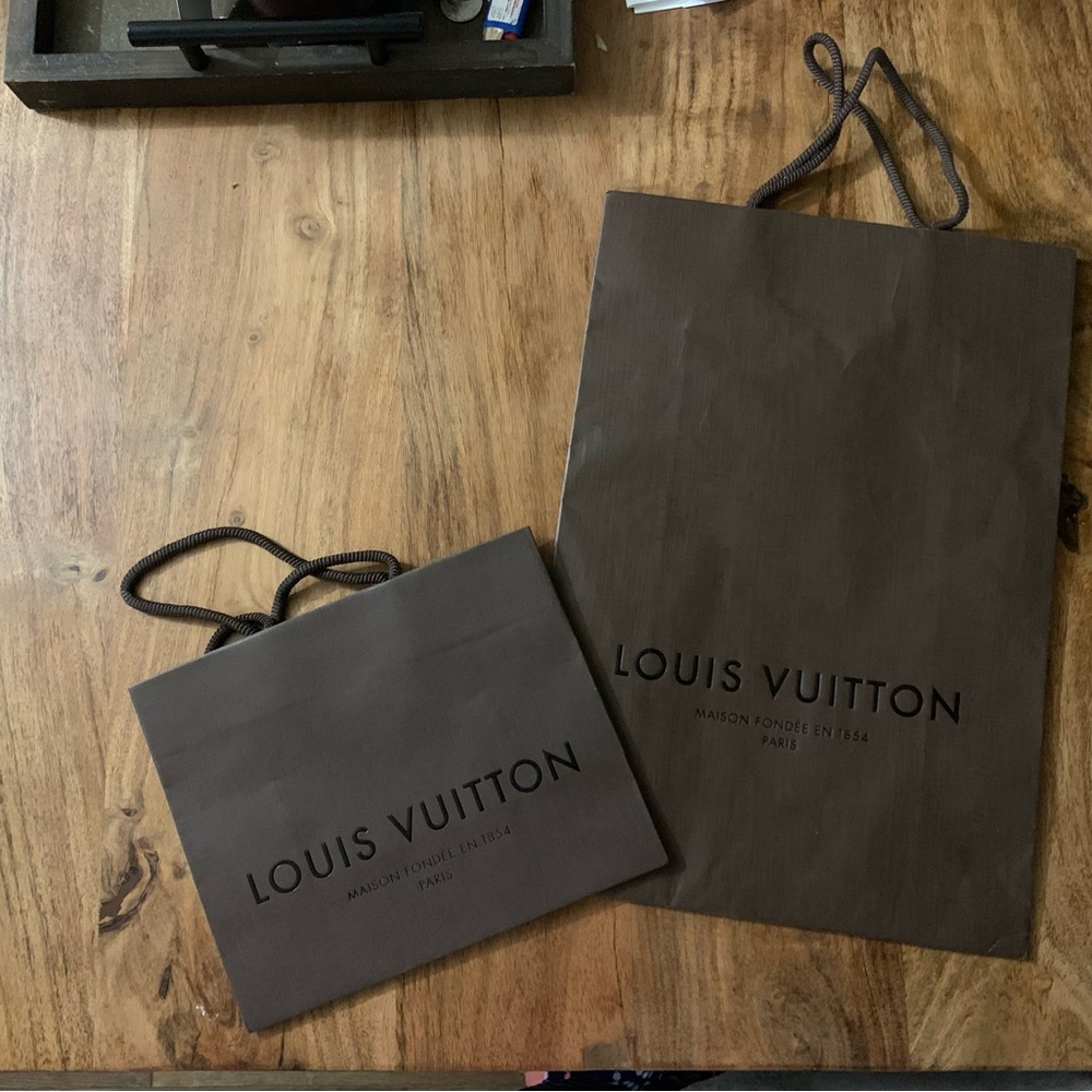 Louis Vuitton vintage paper shopping bag